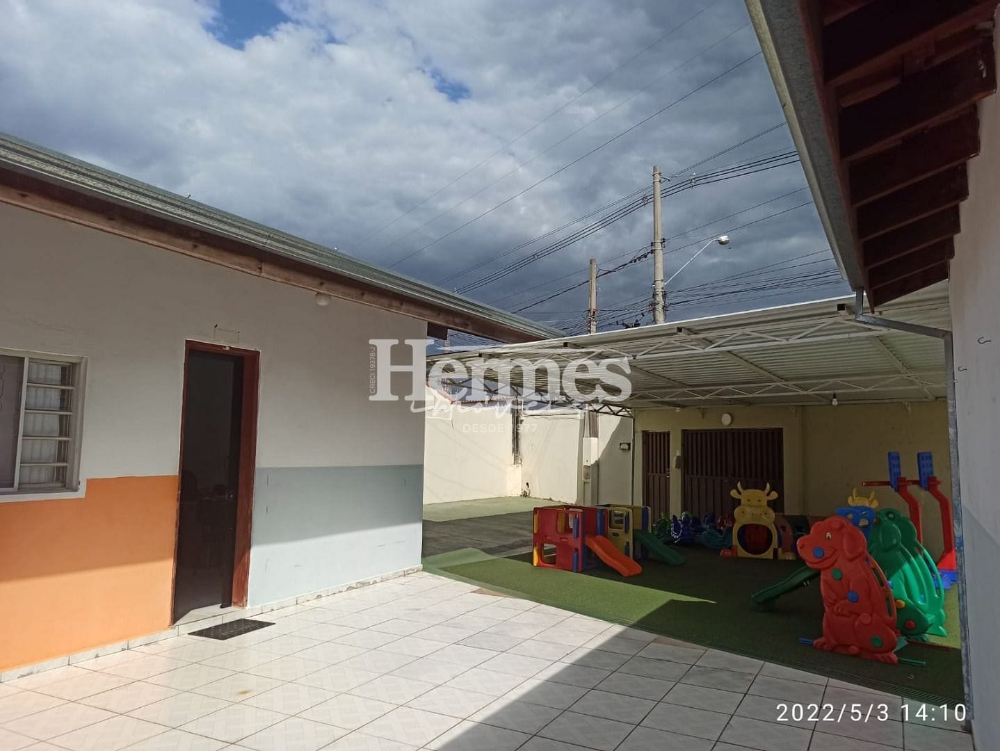 Casa à venda com 1 quarto, 299m² - Foto 3