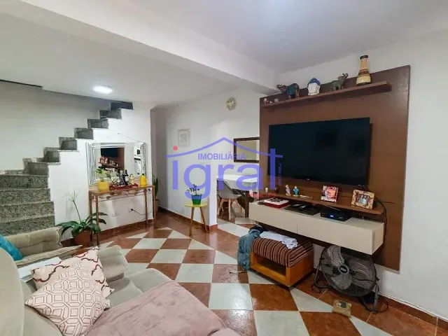 Casa com 183m² 3 quartos e 2 banheiros, à venda, no bairro Vila Campestre em São Paulo