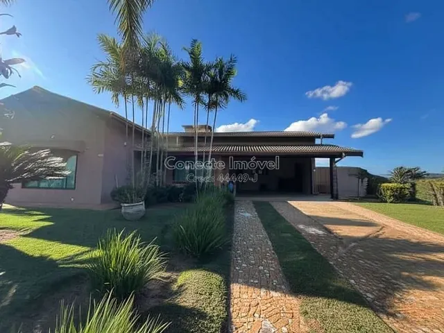 Casa com 1100m² 3 quartos e 5 banheiros, à venda, no bairro Condomínio Plazza Ville em Jaguariúna