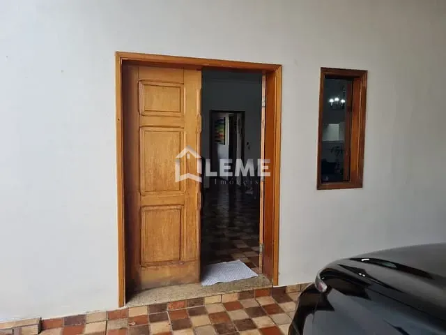 Casa com 360m² 3 quartos e 3 banheiros, à venda, no bairro Jardim José André de Lima em Mococa