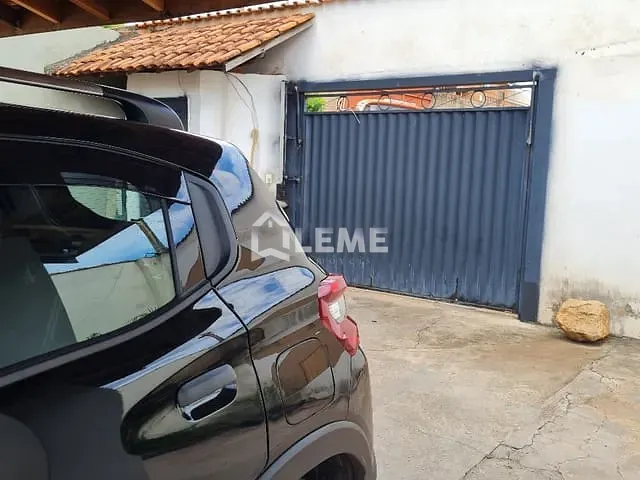 Casa com 360m² 3 quartos e 3 banheiros, à venda, no bairro Jardim José André de Lima em Mococa