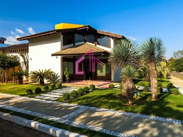 Casa com 1640m² 3 quartos e 2 banheiros, à venda, no bairro Bom Clima em Chapada dos Guimarães