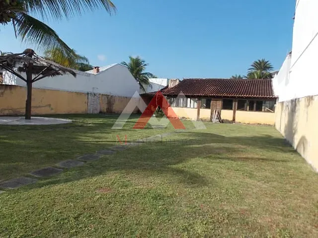 Casa com 850m² 4 quartos e 2 banheiros, à venda, no bairro Camboinhas em Niterói