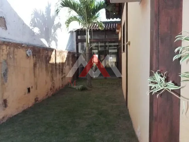 Casa com 850m² 4 quartos e 2 banheiros, à venda, no bairro Camboinhas em Niterói