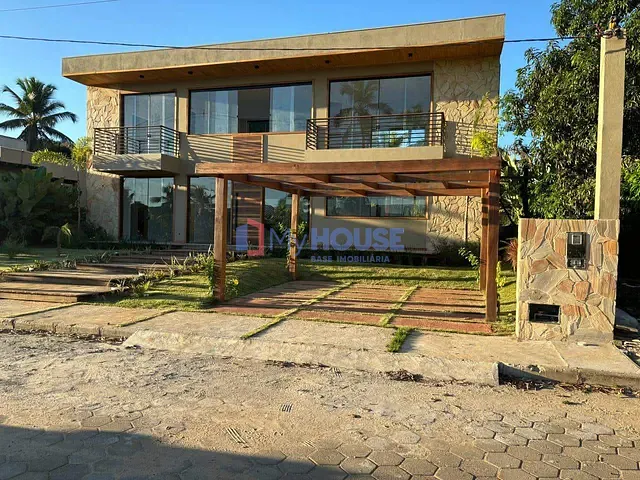 Casa 3 quartos e 5 banheiros, à venda, no bairro BA 001 em Itacaré