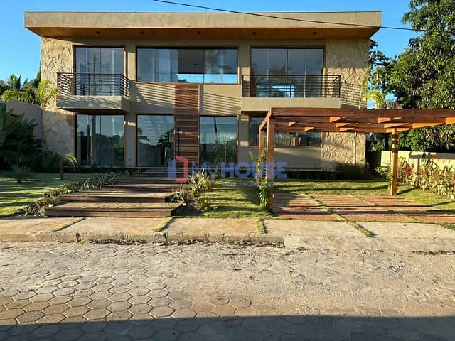 Casa 3 quartos e 5 banheiros, à venda, no bairro BA 001 em Itacaré