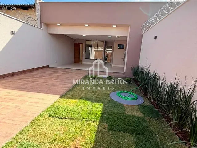 Casa 3 quartos e 2 banheiros, à venda, no bairro Parque Itatiaia em Aparecida de Goiânia