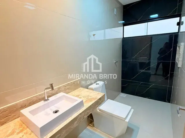 Casa 3 quartos e 2 banheiros, à venda, no bairro Parque Itatiaia em Aparecida de Goiânia