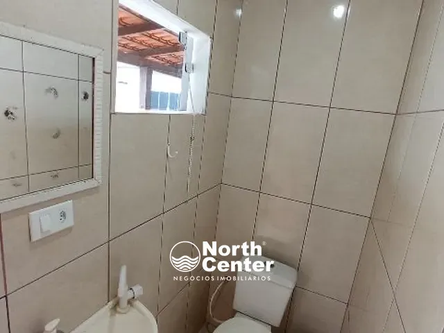 Casa 2 quartos e 2 banheiros, para alugar, no bairro Salinas em Balneário Barra do Sul