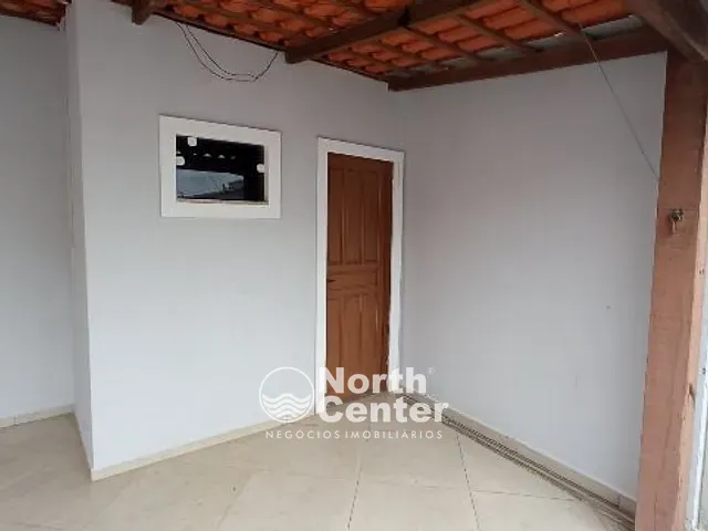 Casa 2 quartos e 2 banheiros, para alugar, no bairro Salinas em Balneário Barra do Sul