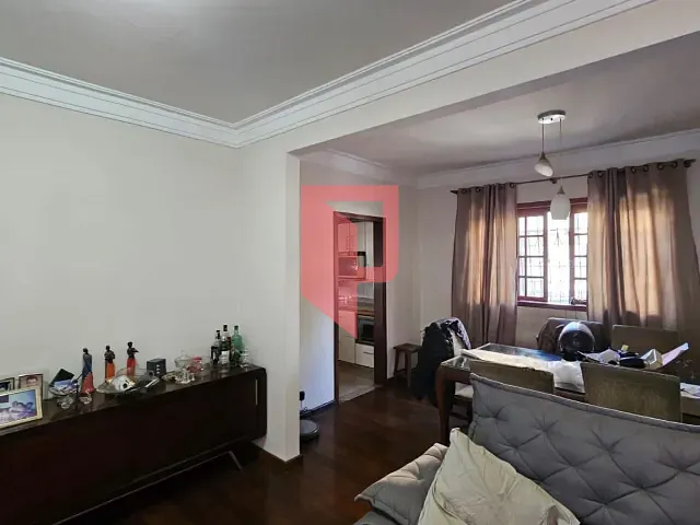 Casa 2 quartos e 3 banheiros, à venda, no bairro Caiçaras em Belo Horizonte