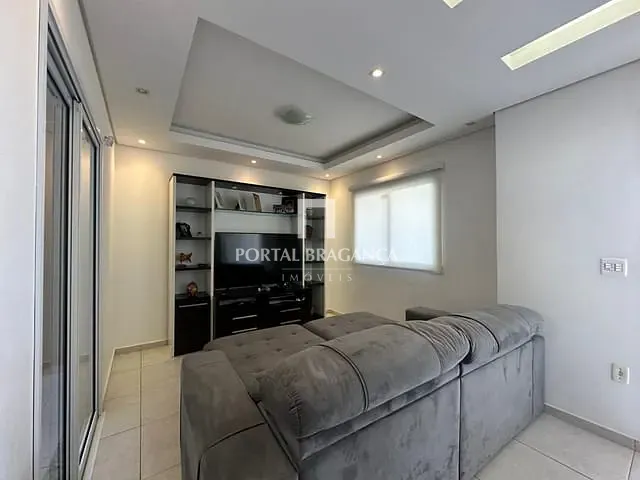 Casa com 200m² 3 quartos e 3 banheiros, à venda, no bairro Jardim Primavera em Bragança Paulista