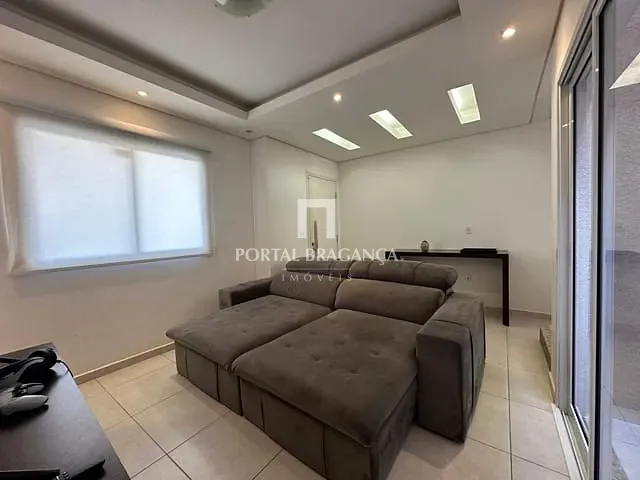 Casa com 200m² 3 quartos e 3 banheiros, à venda, no bairro Jardim Primavera em Bragança Paulista