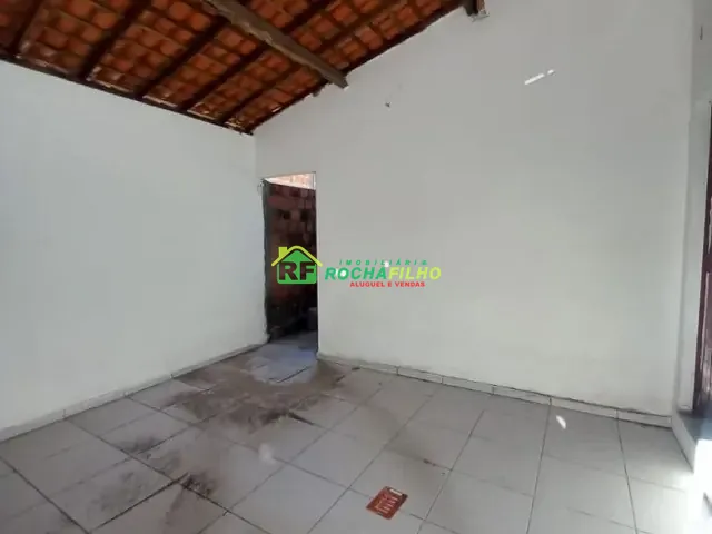 Casa com 104m², à venda, no bairro Satélite em Teresina