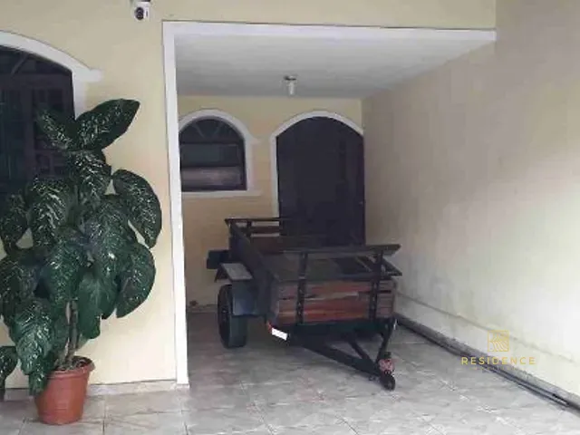 Casa 4 quartos e 3 banheiros, à venda, no bairro vila rica Tiradentes  em Volta Redonda
