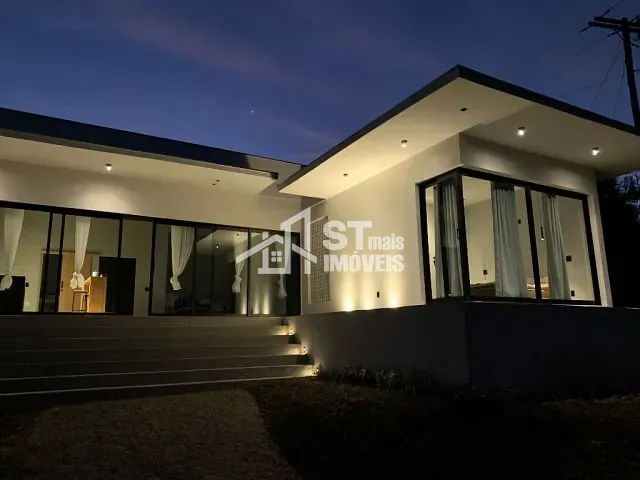 Casa com 3200m² 2 quartos e 1 banheiro, à venda, no bairro Zona Rural em Andradas