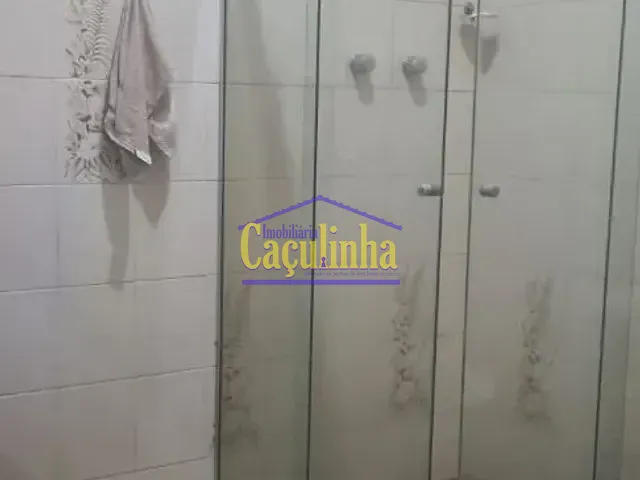 Casa com 1970m² 5 quartos e 2 banheiros, para alugar, no bairro Dorandia em Barra do Piraí