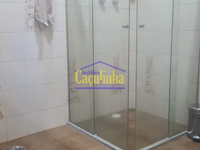 Casa com 1970m² 5 quartos e 2 banheiros, para alugar, no bairro Dorandia em Barra do Piraí
