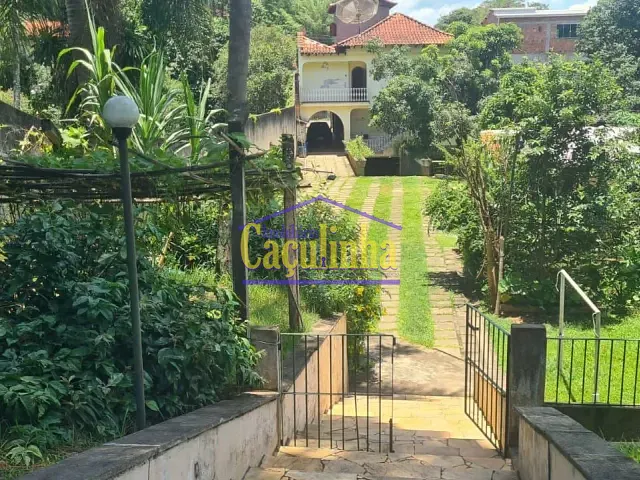 Casa com 1970m² 5 quartos e 2 banheiros, para alugar, no bairro Dorandia em Barra do Piraí