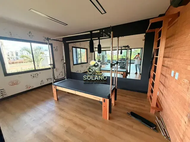 Casa com 255m² 4 quartos e 4 banheiros, para alugar, no bairro Residencial Jardins Lyon em Aparecida de Goiânia