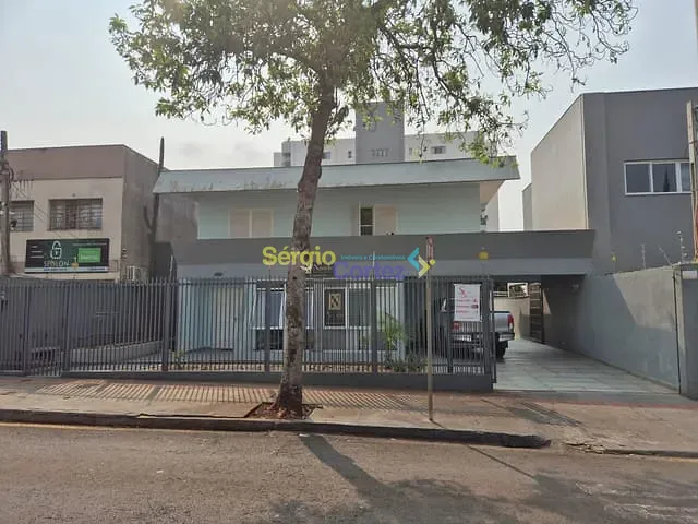 Casa com 525m², à venda, no bairro Centro em Londrina