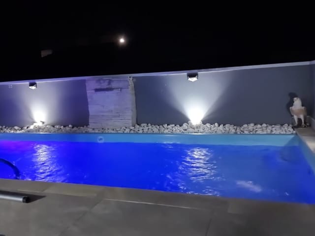 Casa com 150m² 4 quartos e 3 banheiros, à venda, no bairro Campos Olivotti em Extrema