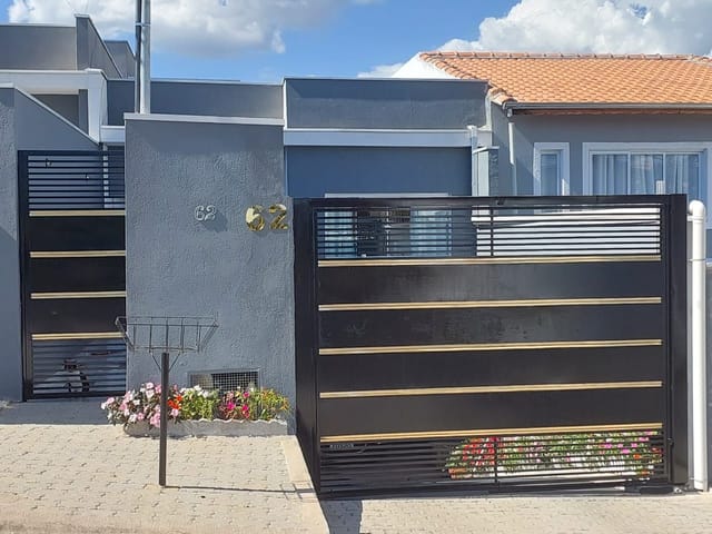 Casa com 150m² 4 quartos e 3 banheiros, à venda, no bairro Campos Olivotti em Extrema