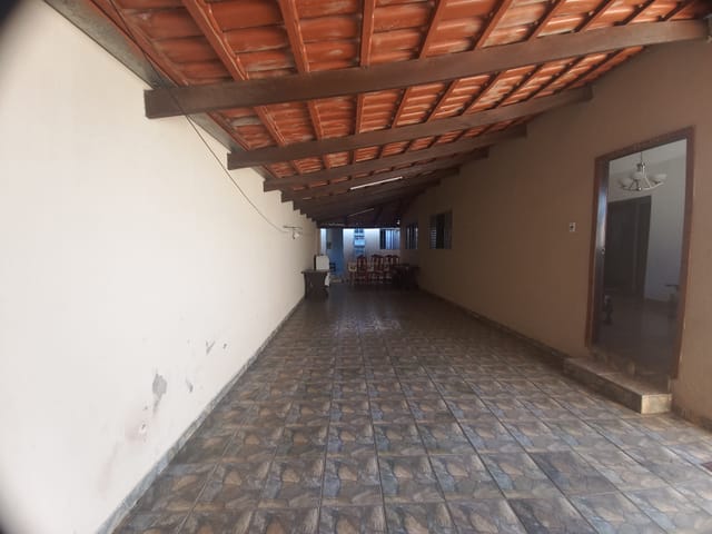 Casa com 194m² 4 quartos e 2 banheiros, à venda, no bairro Cidade Vera Cruz em Aparecida de Goiânia