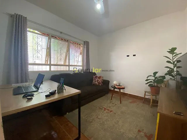 Casa 4 quartos e 4 banheiros, à venda, no bairro Vila Lemos em Bauru