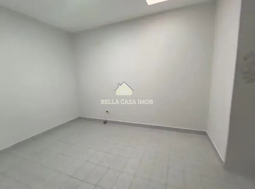 Casa à venda com 3 quartos, 130m² - Foto 22