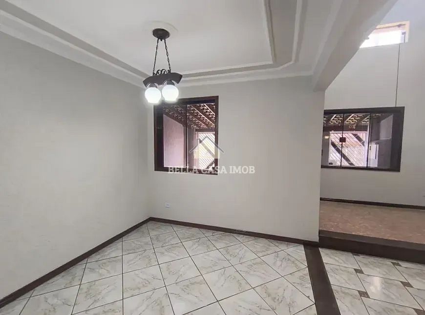Casa à venda com 3 quartos, 130m² - Foto 5