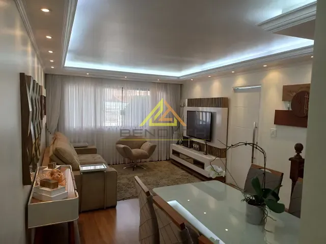 Casa com 200m² 3 quartos e 5 banheiros, à venda, no bairro Vila Mazzei em São Paulo