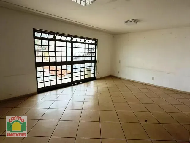 Casa à venda, no bairro Jundiaí em Anápolis