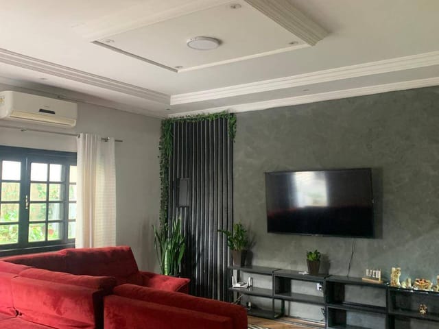 Casa com 360m² 5 quartos e 4 banheiros, à venda, no bairro Vila Costa em Suzano