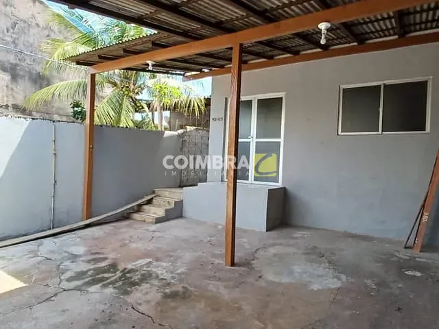 Casa com 168m² 3 quartos e 1 banheiro, para alugar, no bairro Caranazal em Santarém