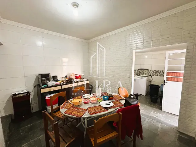 Casa com 220m² 2 quartos e 2 banheiros, à venda, no bairro Jardim Nossa Senhora Aparecida em Americana