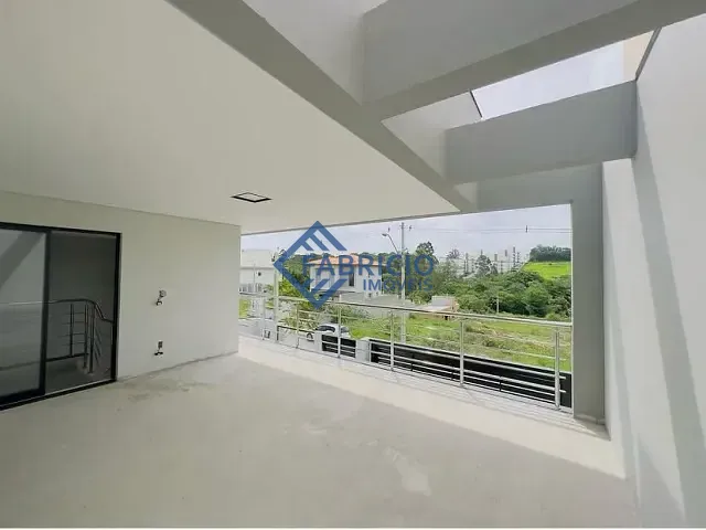 Casa com 300m² 3 quartos e 2 banheiros, à venda, no bairro Marambaia em Vinhedo
