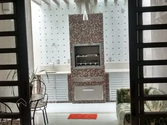 Casa com 252m² 3 quartos e 3 banheiros, à venda, no bairro Village das Flores em Caçapava