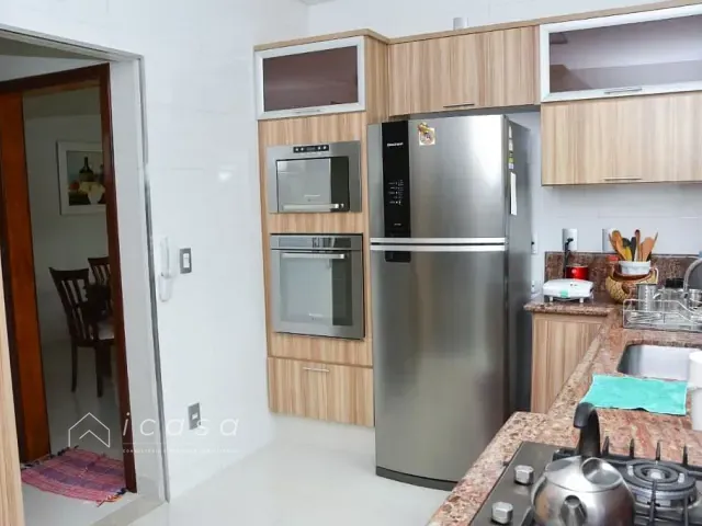 Casa com 252m² 3 quartos e 3 banheiros, à venda, no bairro Village das Flores em Caçapava