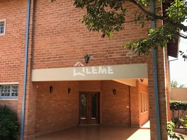 Casa com 784m² 3 quartos e 3 banheiros, à venda, no bairro Jardim Lavínia em Mococa