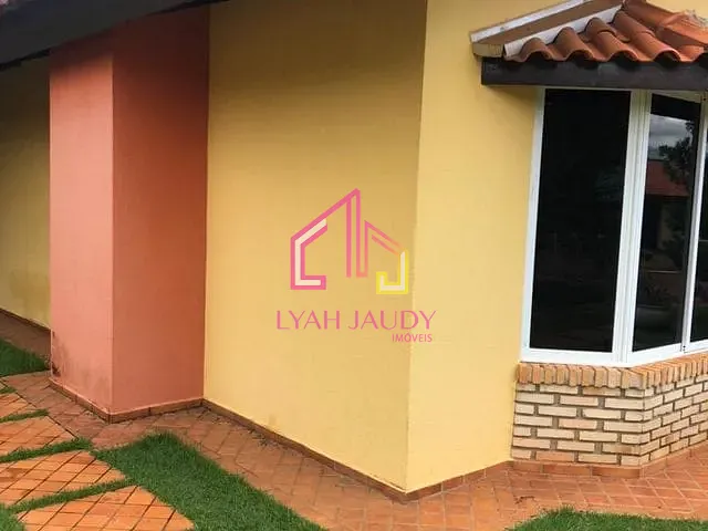 Casa com 450m² 2 quartos e 2 banheiros, à venda, no bairro Bom Clima em Chapada dos Guimarães