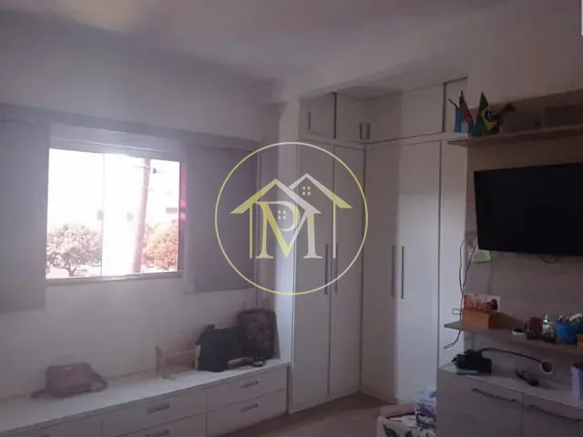 Casa com 287m² 3 quartos e 4 banheiros, à venda, no bairro Chácaras Reunidas São Jorge em Sorocaba