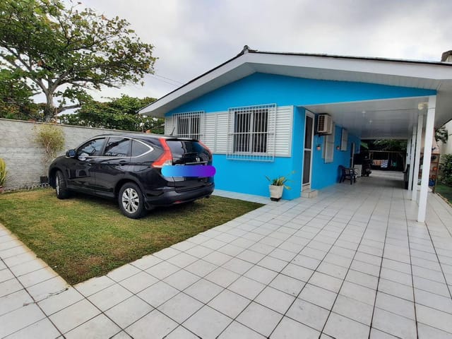 Casa com 371m² 2 quartos e 2 banheiros, à venda, no bairro Ingleses do Rio Vermelho em Florianópolis