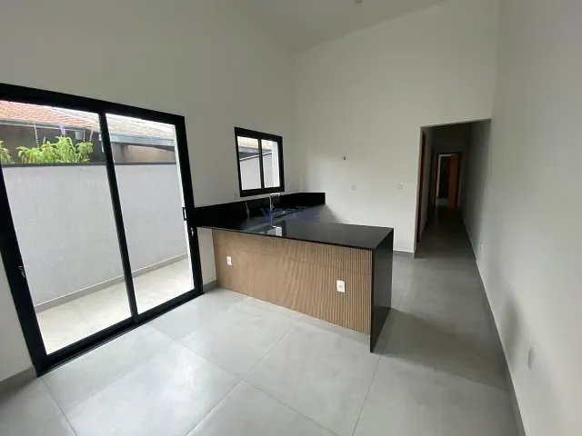 Casa com 135m² 2 quartos e 3 banheiros, à venda ou para alugar, no bairro Jardim Satélite em São José dos Campos