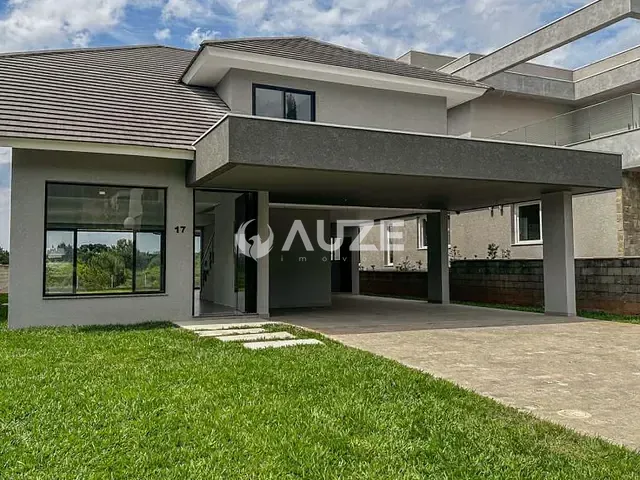 Casa com 312m² 3 quartos e 5 banheiros, à venda, no bairro Butiatuvinha em Curitiba