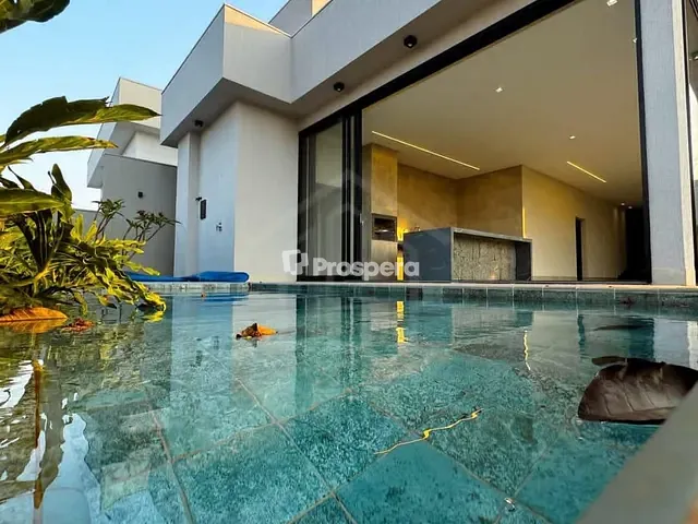 Casa com 360m² 3 quartos e 4 banheiros, à venda, no bairro Condomínio Terras Alpha Anápolis em Anápolis