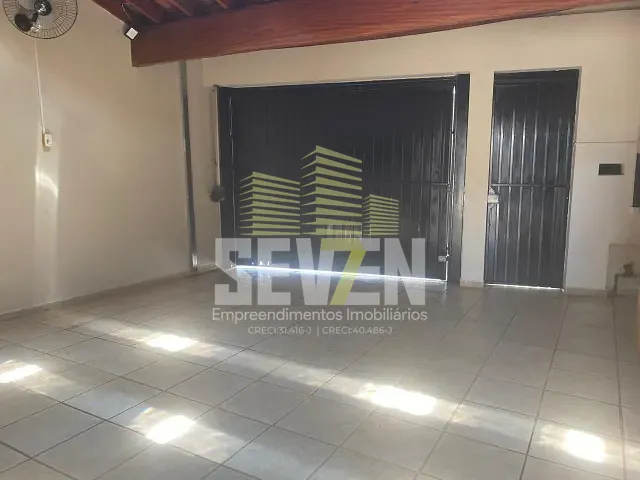 Casa com 180m² 2 quartos e 2 banheiros, à venda, no bairro Jardim Gerson França em Bauru