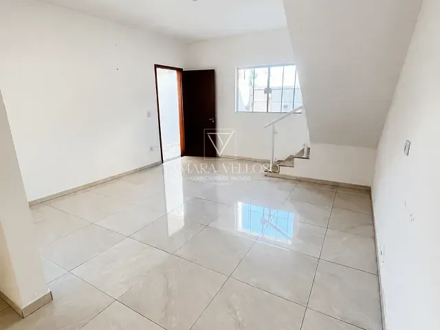 Casa 3 quartos e 4 banheiros, à venda, no bairro Parque Santana em Mogi das Cruzes