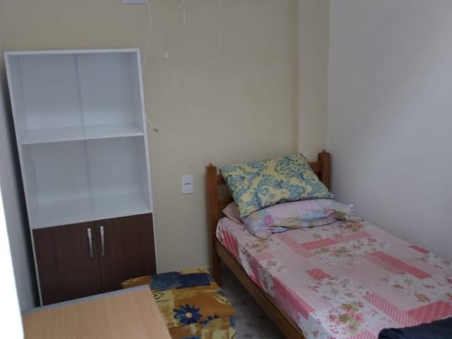 Casa com 400m² 16 quartos e 4 banheiros, à venda ou para alugar, no bairro Vila Alexandria em São Paulo