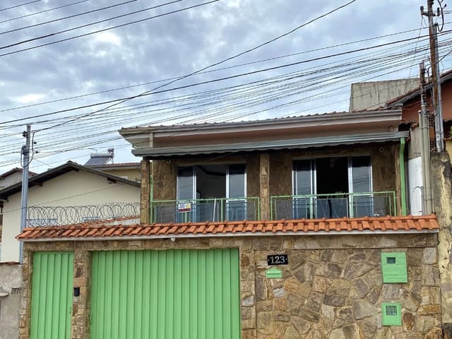 Casa com 300m² 3 quartos e 1 banheiro, à venda, no bairro Jardim Itamaraty II em Poços de Caldas